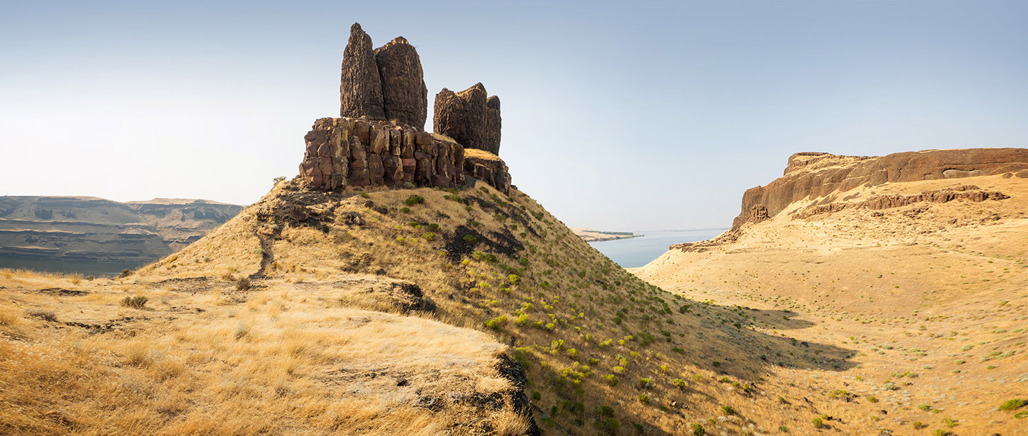 Twin Sisters Buttes
