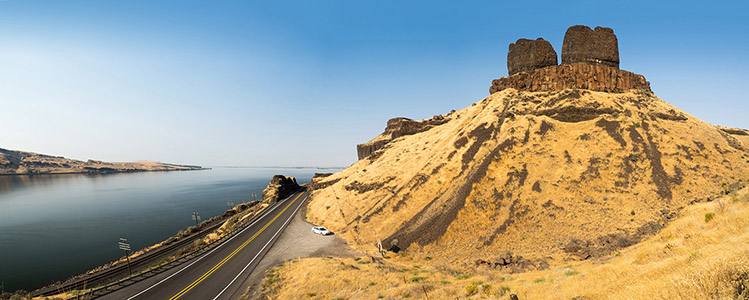 Twin Sisters Buttes