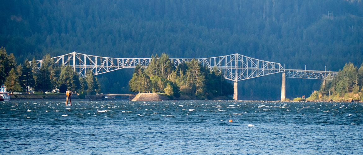 The modern-day Bridge of the Gods spanning the Columbia River